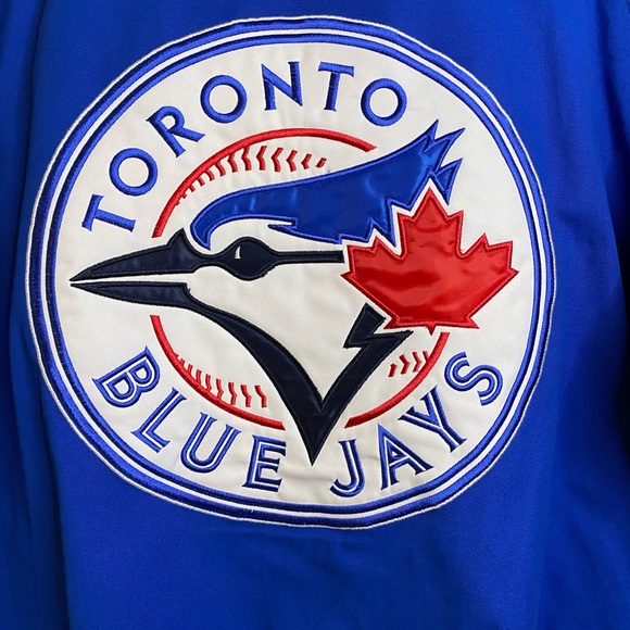 Blue Jays Jacket - Picture 4 of 9